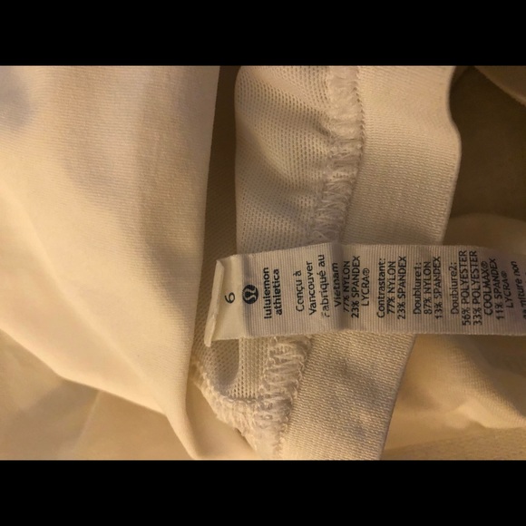 🍋RARE Lululemon white peplum tank - Picture 5 of 5